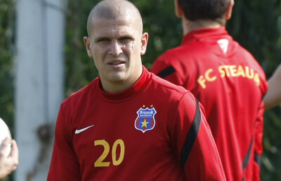 Becali rezolvă azi transferurile lui Bourceanu şi Nikolici: plăteşte direct în conturile ANAF