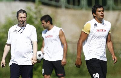 Echipa lui Marius Şumudică şi Mircea Bornescu, Kavala, a fost retrogradată! :S