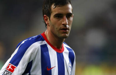 Max Nicu, decisiv la primul gol al lui Freiburg, dar eliminat din Cupă de o echipă din liga a treia!