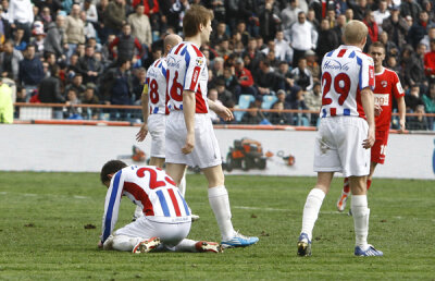 Campioana dezamăgirilor » După înfrîngerea cu Petrolul, Oţelul a remizat cu o altă nou-promovată, Chiajna