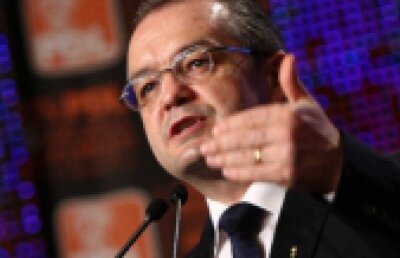 Emil Boc susține că România este mai pregătită pentru o criză economică decât în 2008