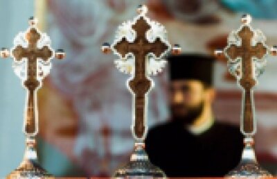 Guvernanţii au "miluit" Cultele cu un miliard dolari în ultimii 20 de ani. Sumele s-au triplat, în anii electorali