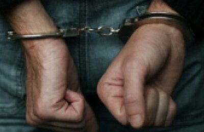 Vânzătoarea de la cofetăria jefuită în urmă cu două săptămâni, arestată pentru complicitate