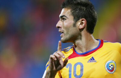 MySport: "Tamaş şi Mutu nu şi-au depăşit condiţia de elevi aflaţi în excursie"