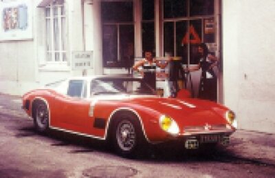 TopGear reînvie Bizzarrini
