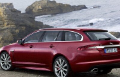 Galerie spion: Randări Audi Q7 2014, BMW seria 1 Coupe 2013, BMW Seria 6 GranCoupe 2012, Jaguar XF Estate 2013, Mercedes-Benz Clasa A 2013