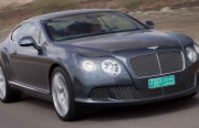 Bentley Continental GT trece de la W12 la V8 bi-turbo