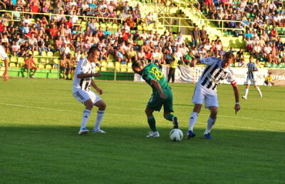 FOTO Şumudică a revitalizat Astra » CS Mioveni - Astra 0-1