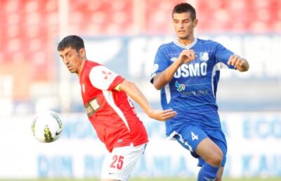 VIDEO Old Dinamo rullz! Dănciulescu şi Niculae menţin "cîinii roşii" pe primul loc