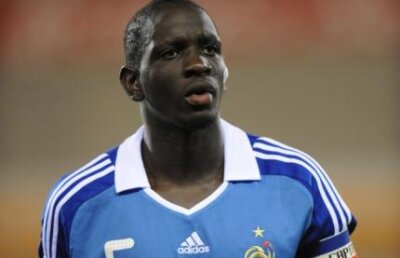 România a scăpat de un "cocoş" » Sakho s-a accidentat şi ratează meciul de la Bucureşti