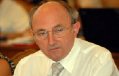Noul ministru al Sănătăţii, Ritli Ladislau, a venit la minister să-şi preia sarcinile