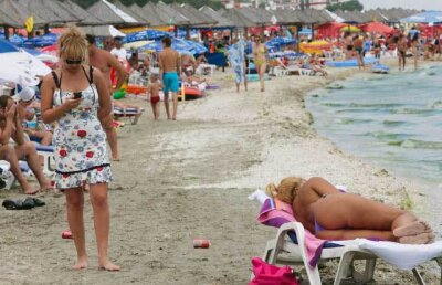 Aglomeraţia de pe litoral, pierderi la hotelieri