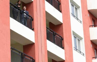 Impozitele plătite pe net şi mobil