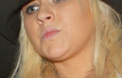 FOTO! Christina Aguilera s-a ingrasat pana la desfigurare