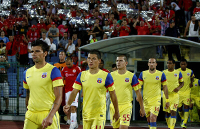 Iordănescu: "Îl felicit pe Gigi Becali pentru că a investit în jucători"