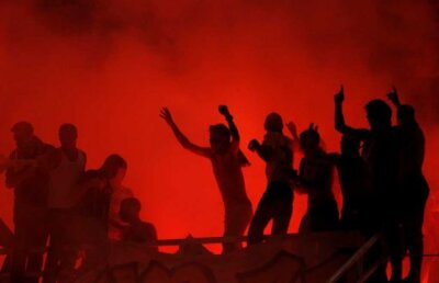 Meciul Panathinaikos Atena - Maccabi Tel Aviv, 2-1, întrerupt de două ori din cauza incidentelor cauzate de fani