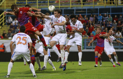 Steaua a învins fără emoţii Tg. Mureş, 2-0 » Cîştigătorul e Levy
