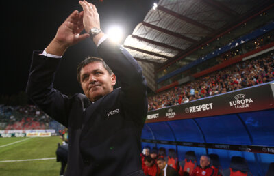 Lăcătuş crede că exilul îi va afecta pe stelişti: "Una e să ai spectatori şi alta e să ai suporteri"