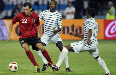 Abidal: "La meciul cu România va fi o luptă aprigă la mijlocul terenului"