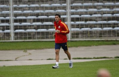 ALARMĂ » Marica s-a pregătit şi ieri separat iar selecţionerul l-a convocat de urgenţă pe Marius Niculae. Iată echipa probabilă