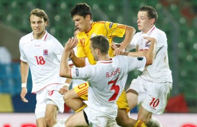 12 jucători de la 5 echipe din Liga 1 în lotul lui Piţurcă » Steaua a dat aproape jumătate din ei