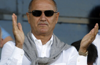 33, dar nu ca la doctor, ci termen în Dosarul Transferurilor » 8 oameni din fotbal acuzaţi de evaziune fiscală » Următorul termen 3 octombrie