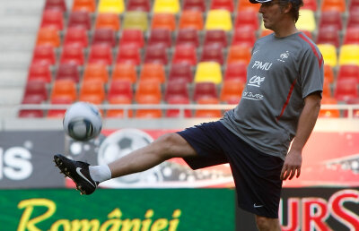 Blanc revoluţionează naţionala pentru România-Franţa » 5 titulari noi. Vezi cu cine contraatacăm