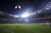 Biletele pentru meciul România - Franţa se vând cu până la 400 de lei pe piaţa neagră