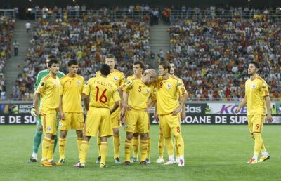 Fluierat de fani şi izolat de coechipieri, Marica se gîndeşte să renunţe!