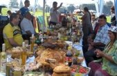 Regi şi împăraţi, la Costeşti: Mii de romi sărbătoresc Sfânta Mărie Mică
