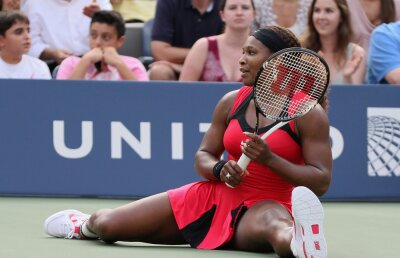 FOTO! Vezi ce spagat stie sa faca Serena Williams!