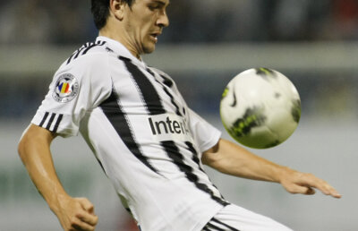 Cosmin Matei loveşte din nou: "Ilyeş e de-o seamă cu tata" :)