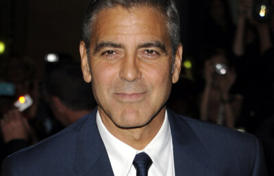 VIDEO! George Clooney si-a scos in public noua iubita