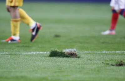 EXCLUSIV / GSP vă prezintă raportul lui Richard Hayden, reprezentantul UEFA cu privire la gazonul de pe National Arena!