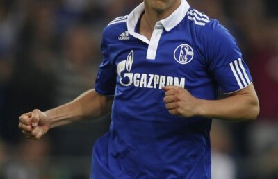 Huntelaar a marcat mai multe goluri decât întreaga echipă a Stelei