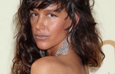 FOTO! Paz de la Huerta - machiaj dezastruos la premiile Emmy!