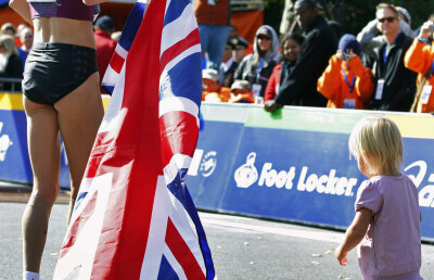 Recordul mondial la maraton, stabilit de Paula Radcliffe în 2003, a fost invalidat