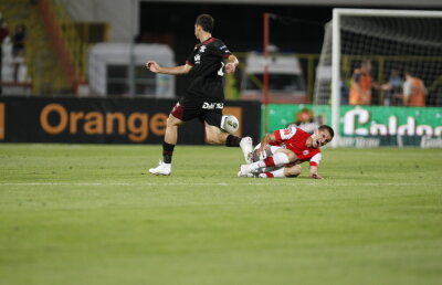 Rapidiştii sînt supăraţi că nu pot contesta suspendarea lui Herea: "A început sezonul de vînătoare"