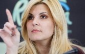 Elena Udrea se va deplasa cu maşina la întâlniri, deşi a cerut angajaţilor MDRT să renunţe la autoturism pentru o zi