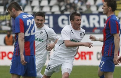 Studenţii nu se tem de Steaua: "Presiunea e la ei, nu sînt constanţi în evoluţii"