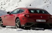 Ferrari te învață cum să conduci noul FF pe zăpadă