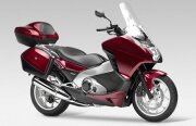 Honda lansează o nouă Integra...