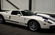 Pilot de Formula 1, vând Ford GT