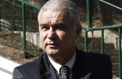 Iordănescu: "Trebuie să ne gîndim mai mult la reconstrucţia «naţionalei» decît la meciul Bosniei"