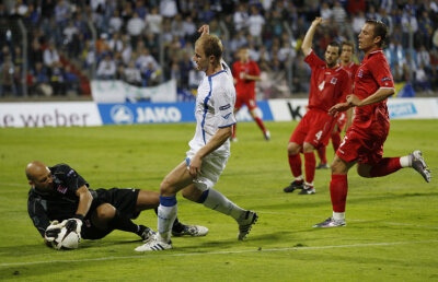 Ne ajută Luxemburg? Selecţionerul Holtz bagă o formulă ofensivă cu Bosnia