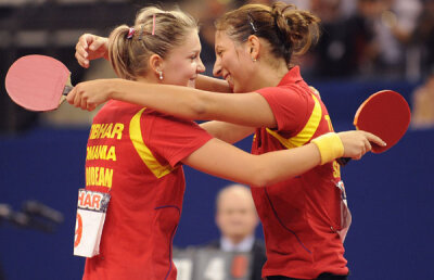 Fete nepereche » Dodean şi Samara au cucerit argintul european