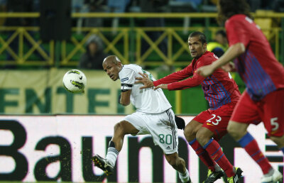 Wesley dă de pămînt cu Steaua: "În nici un caz nu va lua titlu, nu face faţă"