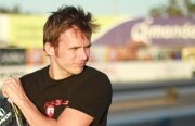 Dan Wheldon a pierit într-un accident la finala IndyCar