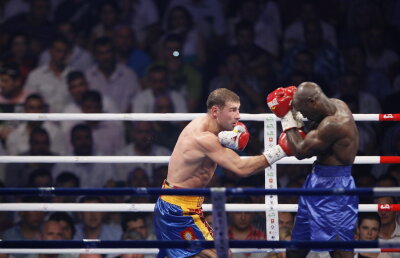 Campion şi la cîştiguri » Lucian Bute se află în topul celor mai bine plătiţi boxeri în 2011