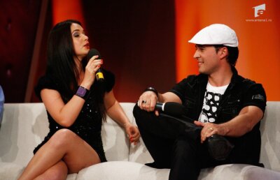 FOTO! Deea Maxer, dezvirginata "cu japca" la 16 ani!